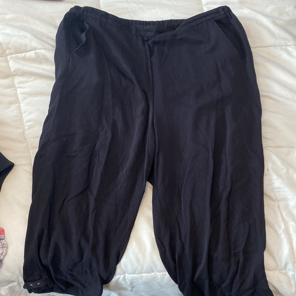 East 5th summer cropped pants black